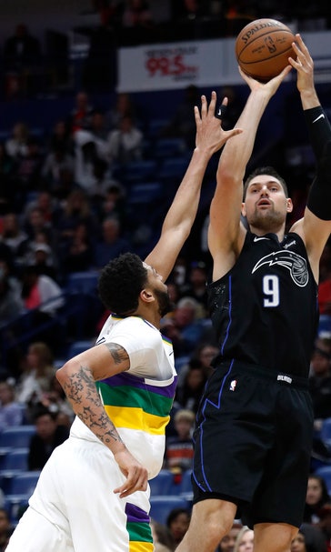 Disgruntled AD has just 3 points, Pelicans routed by Magic
